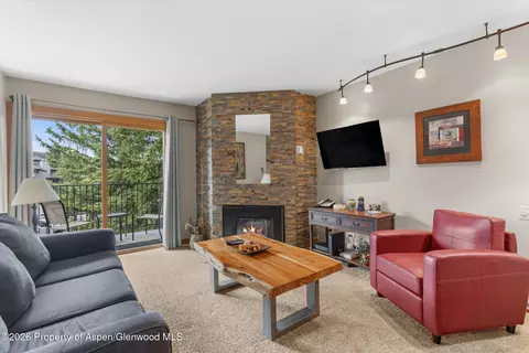 2350 Ski Trail Lane 124 Steamboat Co 80487 Ln #124, Steamboat Springs, CO 80487