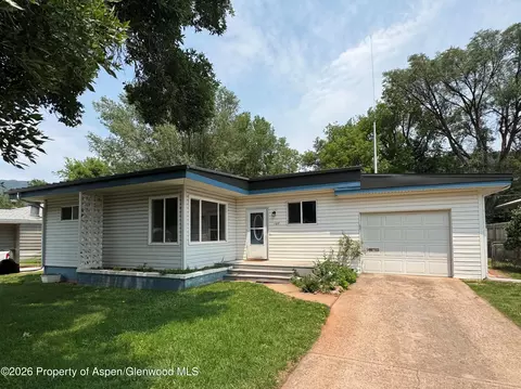 107 Virginia Road Glenwood Springs Co 81601 Rd, Glenwood Springs, CO 81601