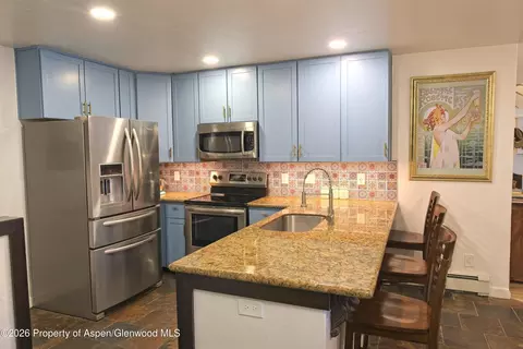 Kitchen - 7204 Elk Lane Basalt Co 81621 Ln, Basalt, CO 81621 photo 1 of 2