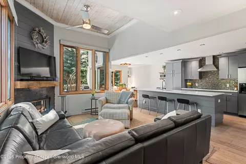 384 Fawn Court Snowmass Village Co 81615 Ct, Snowmass Village, CO 81615