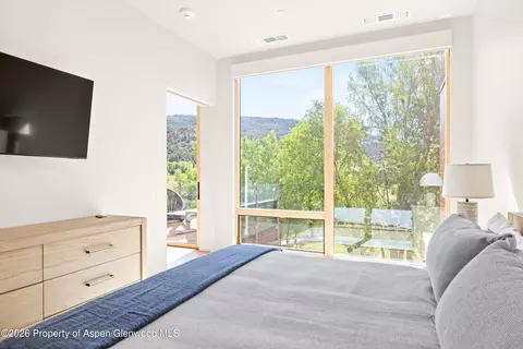 Bedroom - 101 Willow Road 206 Basalt Co 81621 Rd #206, Basalt, CO 81621 photo 2 of 3