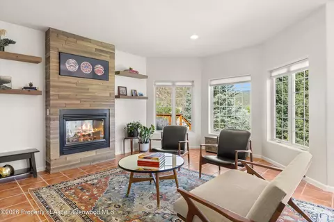 156 Dolores Circle Glenwood Springs Co 81601 Cir, Glenwood Springs, CO 81601
