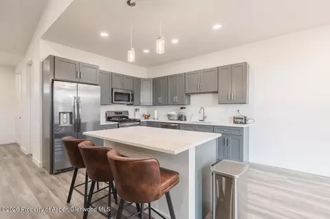 Kitchen - 318 Eagle Ridge Drive Parachute Co 81635 Dr, Parachute, CO 81635 photo 2 of 2