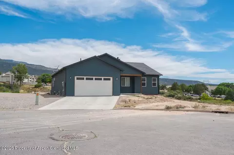 Exterior - 318 Eagle Ridge Drive Parachute Co 81635 Dr, Parachute, CO 81635 photo 2 of 5