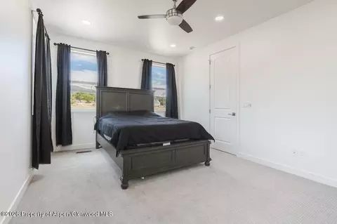 Bedroom - 318 Eagle Ridge Drive Parachute Co 81635 Dr, Parachute, CO 81635 photo 2 of 4