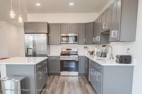 Kitchen - 318 Eagle Ridge Drive Parachute Co 81635 Dr, Parachute, CO 81635 photo 1 of 2