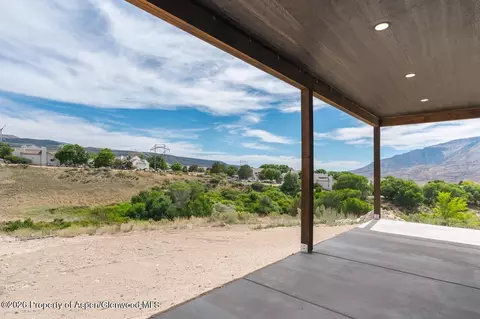 Exterior - 318 Eagle Ridge Drive Parachute Co 81635 Dr, Parachute, CO 81635 photo 4 of 5