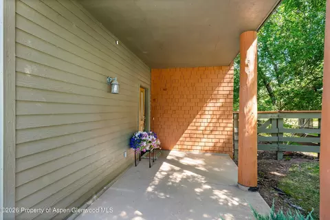 Exterior - 711 Evans Court Basalt Co 81621 Ct, Basalt, CO 81621 photo 4 of 7