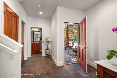 Entry Way - 520 Evans Court Basalt Co 81621 Ct, Basalt, CO 81621 photo 1 of 2