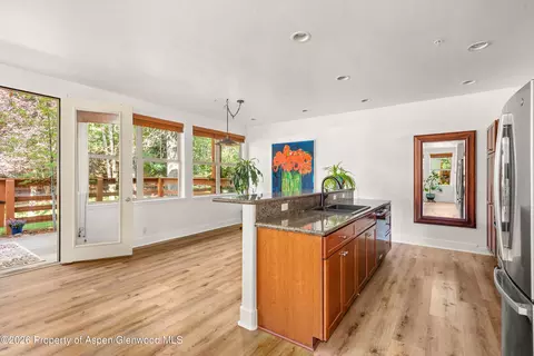 Kitchen - 520 Evans Court Basalt Co 81621 Ct, Basalt, CO 81621 photo 1 of 3