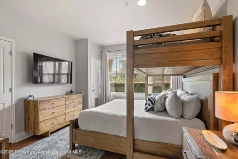 Bedroom - 712 Evans Court Basalt Co 81621 Ct, Basalt, CO 81621 photo 3 of 3