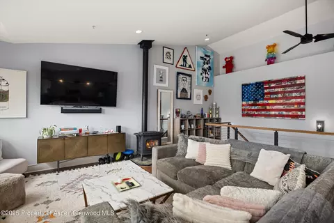 Living - 712 Evans Court Basalt Co 81621 Ct, Basalt, CO 81621 photo 4 of 4