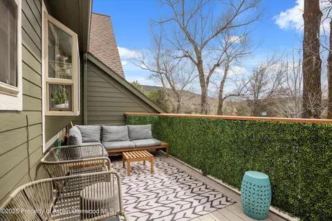 Exterior - 712 Evans Court Basalt Co 81621 Ct, Basalt, CO 81621 photo 1 of 3