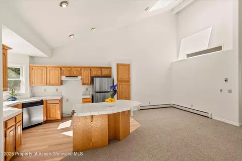 Kitchen - 1524 Mockingbird Lane Basalt Co 81621 Ln, Basalt, CO 81621 photo 1 of 3