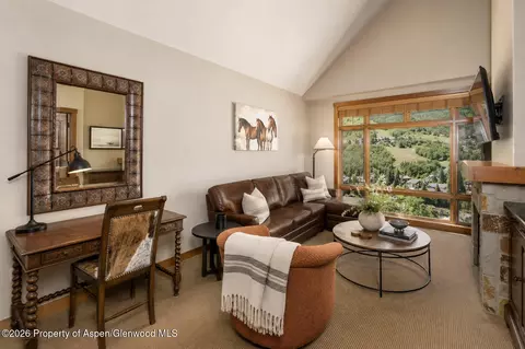 110 Carriage Way Apt 3405 Snowmass Village Co 81615 Way # 3405, Snowmass Village, CO 81615