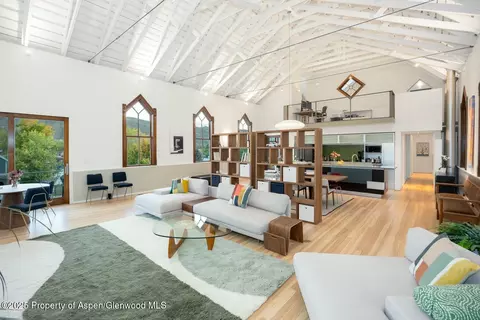 Living - 200 E Homestead Drive Basalt Co 81621 Dr, Basalt, CO 81621 photo 1 of 5