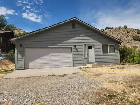 230 S E Avenue New Castle Co 81647 Ave, New Castle, CO 81647