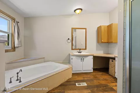 Bath - 576 E Vista Drive Silt Co 81652 Dr, Silt, CO 81652 photo 1 of 2