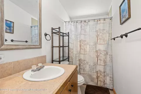 Bath - 576 E Vista Drive Silt Co 81652 Dr, Silt, CO 81652 photo 2 of 2