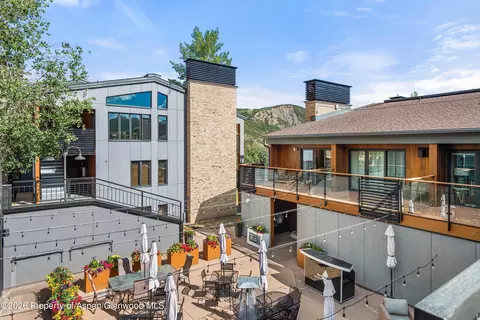 690 Carriage Way 304 Snowmass Village Co 81615 Way #304, Snowmass Village, CO 81615