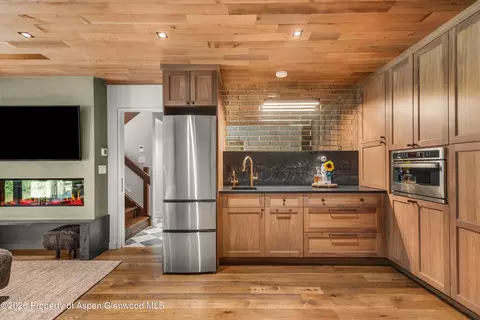 Kitchen - 56 Booth Lane Basalt Co 81621 Ln, Basalt, CO 81621 photo 4 of 6