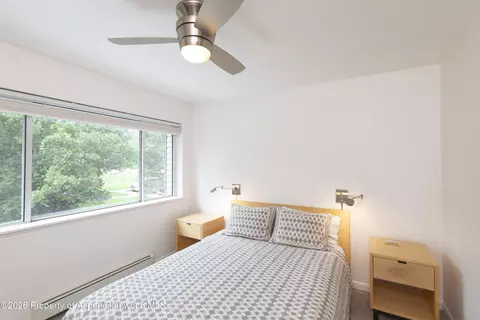 Bedroom - 405 Park Avenue B4 Basalt Co 81621 Ave #B4, Basalt, CO 81621 photo 7 of 12
