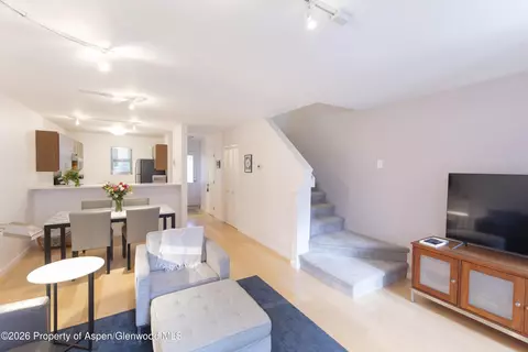 Living - 405 Park Avenue B4 Basalt Co 81621 Ave #B4, Basalt, CO 81621 photo 3 of 7