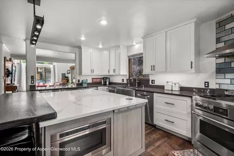 Kitchen - 750 Hearthstone Drive Basalt Co 81621 Dr, Basalt, CO 81621 photo 1 of 4