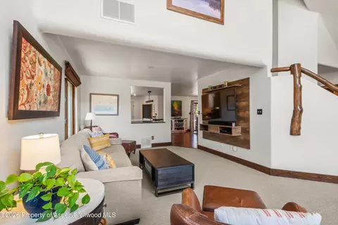Living - 750 Hearthstone Drive Basalt Co 81621 Dr, Basalt, CO 81621 photo 4 of 5