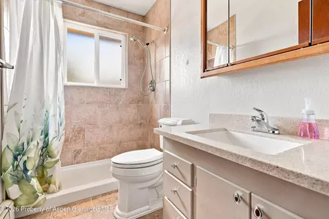Bath - 201 Hillcrest Avenue Rangely Co 81648 Ave, Rangely, CO 81648 photo 1 of 2