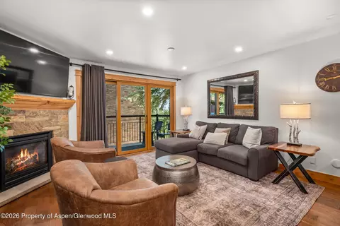 400 Wood Road H-2113 Snowmass Village Co 81615 Rd #H-2113, Snowmass Village, CO 81615