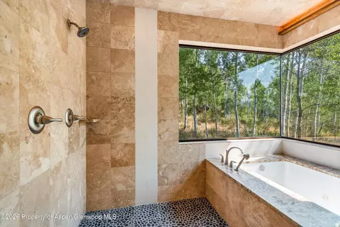 Bath - 170 Regatta Drive Basalt Co 81621 Dr, Basalt, CO 81621 photo 2 of 6