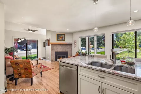 Kitchen - 82 Silverado Drive Basalt Co 81621 Dr, Basalt, CO 81621 photo 3 of 3