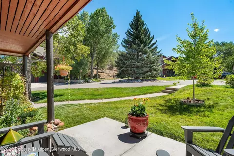 Exterior - 82 Silverado Drive Basalt Co 81621 Dr, Basalt, CO 81621 photo 6 of 8
