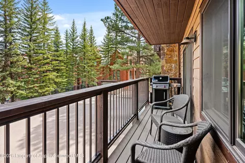 Exterior - 650 S Monarch Street 7 Aspen Co 81611 St #7, Aspen, CO 81611 photo 1 of 6