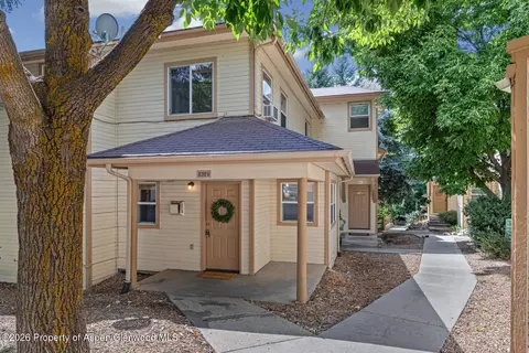 832 Donegan Road Unit B Glenwood Springs Co 81601 Rd UNIT B, Glenwood Springs, CO 81601