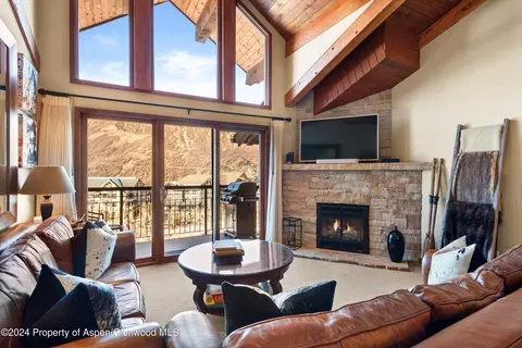 400 Wood Road 1207 Snowmass Village Co 81615 Rd #1207, Snowmass Village, CO 81615