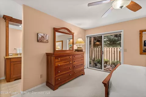 Bedroom - 1504 Mockingbird Lane Basalt Co 81621 Ln, Basalt, CO 81621 photo 3 of 3