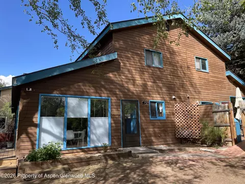 2401 Bennett Avenue Unit Apt A Glenwood Springs Co 81601 Ave UNIT A, Glenwood Springs, CO 81601
