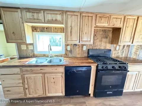 Kitchen - 1663 Yampa Avenue Craig Co 81625 Ave, Craig, CO 81625 photo 2 of 2