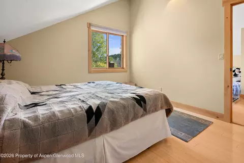 Bedroom - 372 Hawk Lane Basalt Co 81621 Ln, Basalt, CO 81621 photo 9 of 10