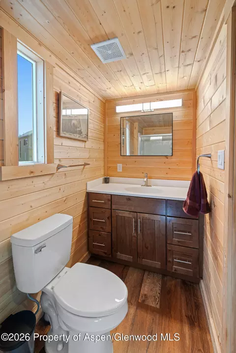 Bath - 329 River Frontage Road Apt 14 Silt Co 81652 # 14, Silt, CO 81652 photo 1 of 2