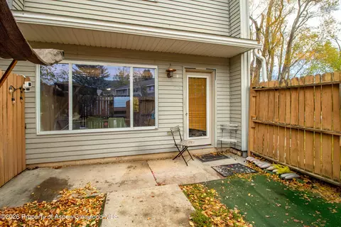 Exterior - 323 Park Avenue G-4 Basalt Co 81621 Ave #G-4, Basalt, CO 81621 photo 5 of 5