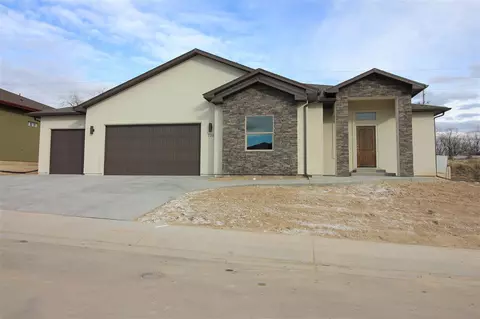 736 Ruby Ranch Dr, Grand Junction, CO 81505 photo 1