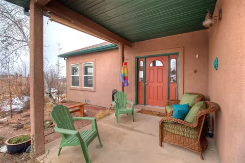 910 Crown Ct, Fruita, CO 81521 photo 2