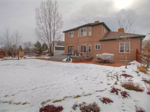 910 Crown Ct, Fruita, CO 81521 photo 4