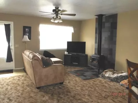 609 E 11th St, Delta, CO 81416 photo 4