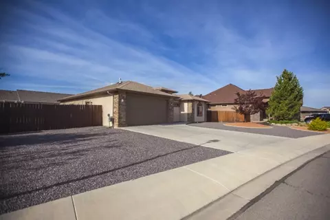 888 St Peppin Dr, Fruita, CO 81521 photo 3