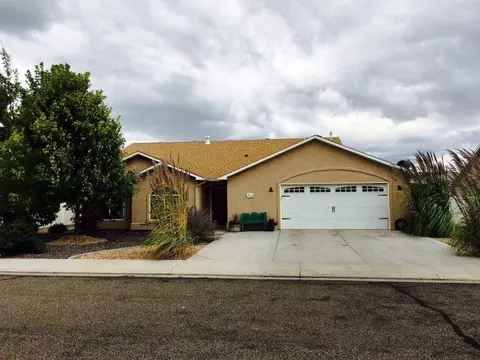 914 Dee Ann St, Fruita, CO 81521 photo 1