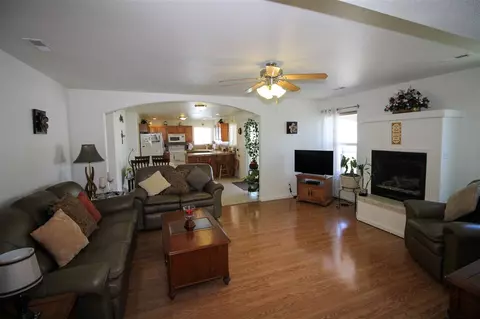 793 Joann Ct, Fruita, CO 81521 photo 2